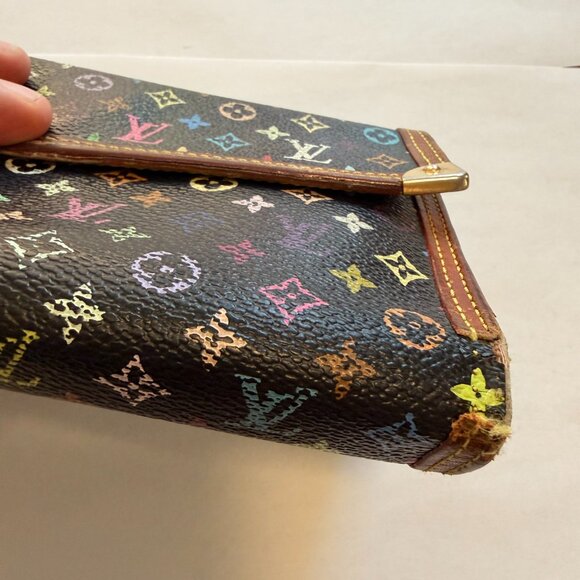 Louis Vuitton Murukami Long Wallet - Picture 9 of 10